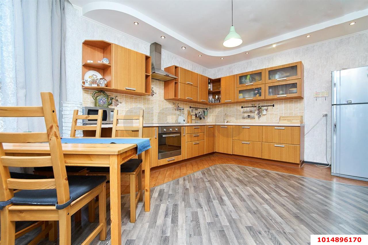 Фото №2: 2-комнатная квартира 70&nbsp;м², 17/24&nbsp;эт. - Краснодар, Западный внутригородской округ, Фестивальный, мкр. ЖК Аврора, ул. Гаражная, 67