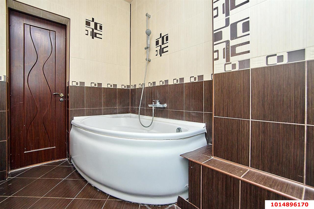 Фото №11: 2-комнатная квартира 70&nbsp;м², 17/24&nbsp;эт. - Краснодар, Западный внутригородской округ, Фестивальный, мкр. ЖК Аврора, ул. Гаражная, 67