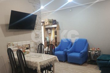 Фото №1: 3-комнатная квартира 57&nbsp;м², 1/5&nbsp;эт. - Геленджик, ул. Горького, 68