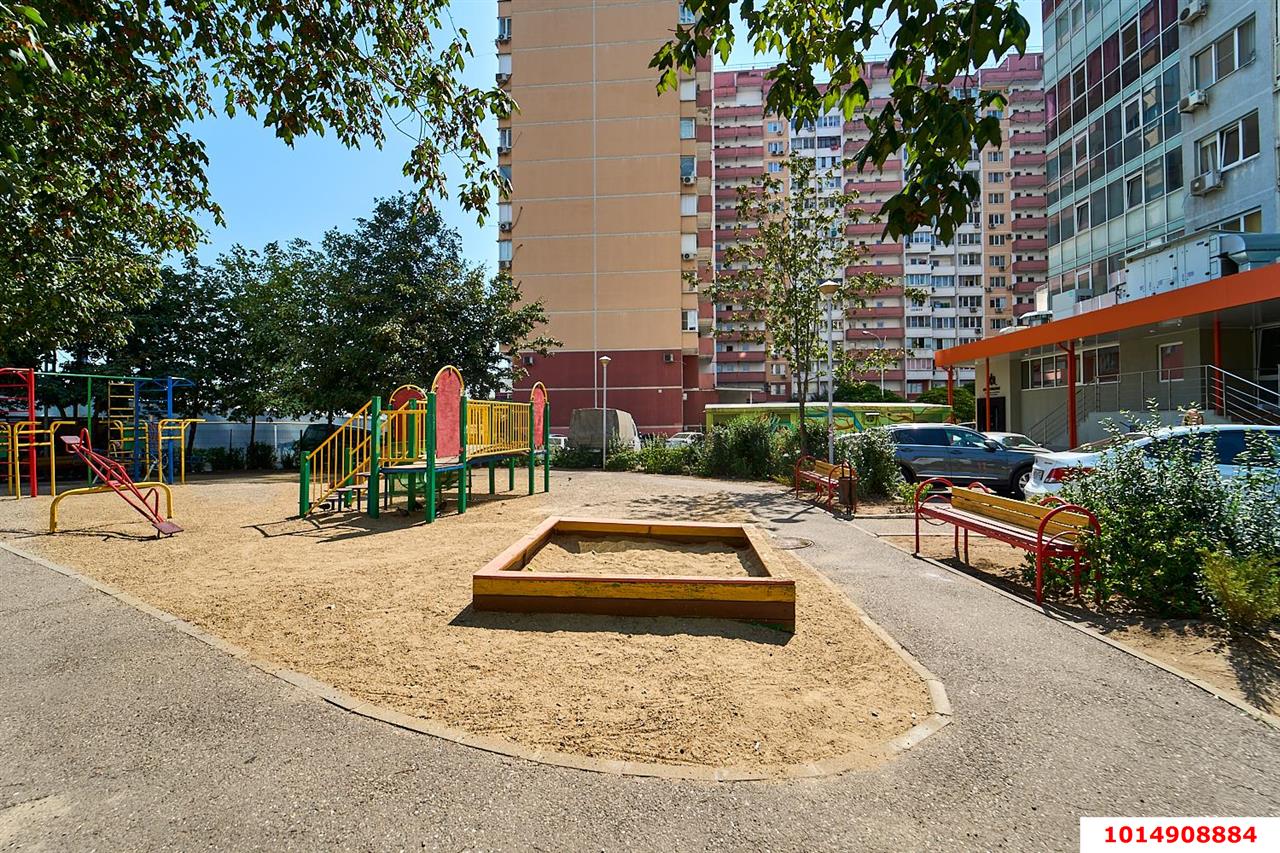 Фото №18: Студия 33&nbsp;м², 16/16&nbsp;эт. - Краснодар, Прикубанский внутригородской округ, Отделение № 1 совхоза Солнечный, мкр. Фестивальный, ул. Новицкого, 2/5
