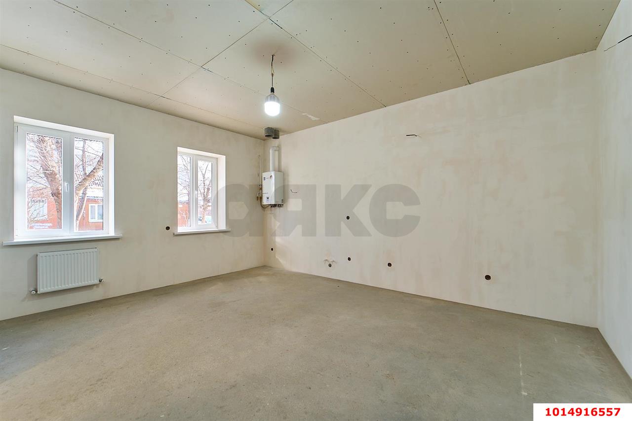 Фото №4: Дом 97&nbsp;м² + 2&nbsp;сот., 2&nbsp;эт. - Краснодар, Центральный внутригородской округ, мкр. Центральный, ул. Коммунаров, 175