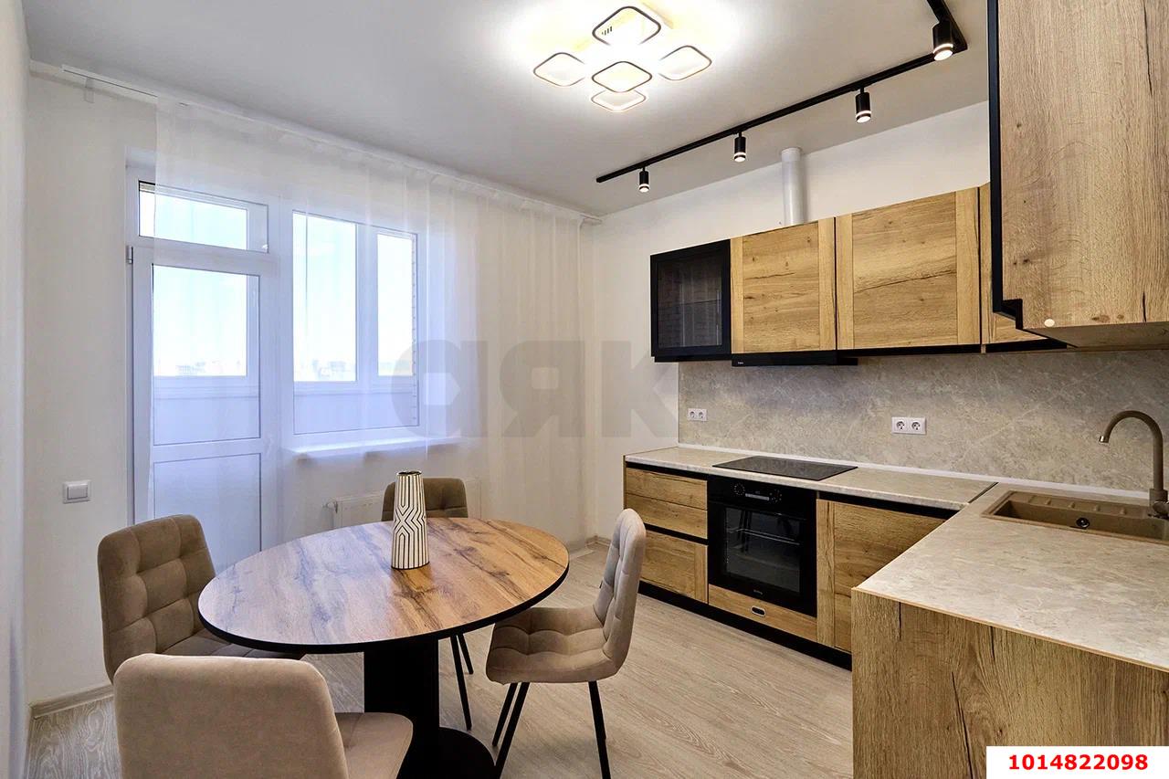 Фото №1: 2-комнатная квартира 51&nbsp;м², 8/9&nbsp;эт. - Краснодар, Прикубанский внутригородской округ, мкр. жилой комплекс Новые Сезоны, ул. Скандинавская, 1