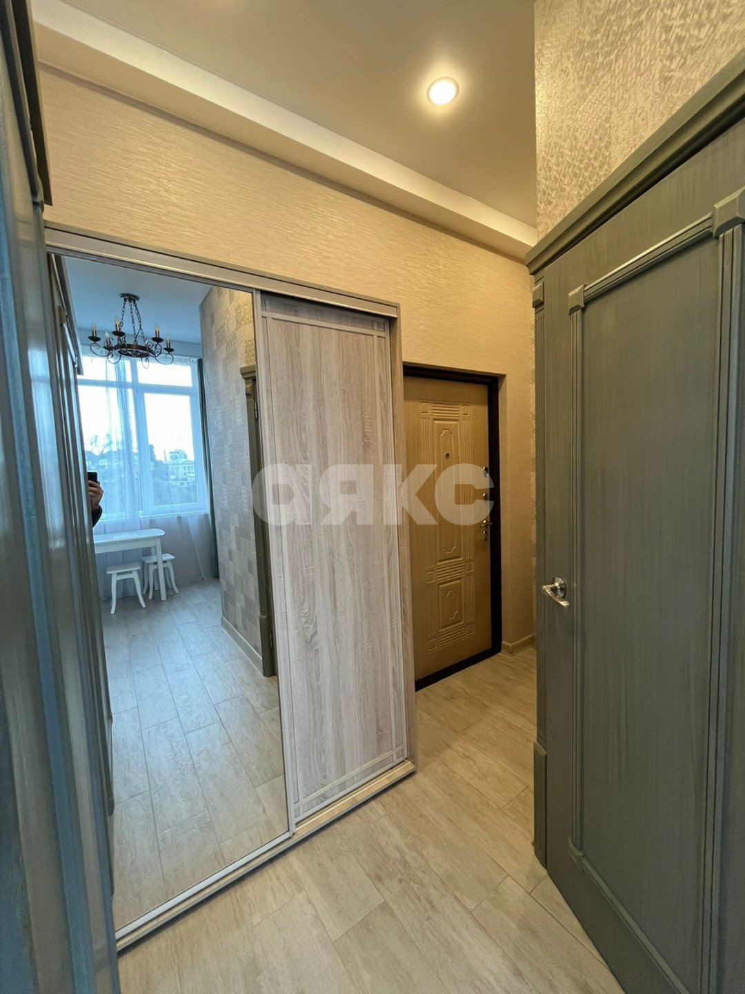 Фото №4: 1-комнатная квартира 30&nbsp;м², 2/5&nbsp;эт. - Сочи, Хостинский, мкр. Светлана, ул. Учительская, 27А