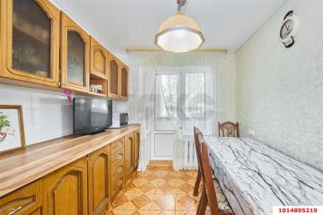 Фото №1: 5+-комнатная квартира 101 м², 1/5 эт. - Энем, ул. Чкалова, 8А