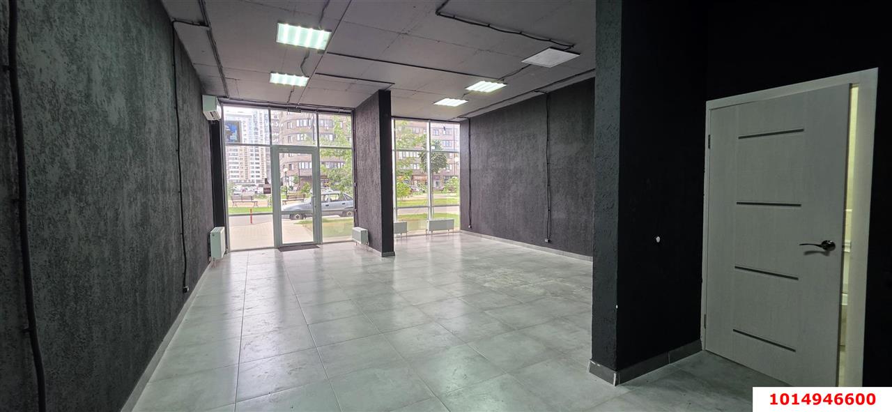 Фото №6: Торговое помещение 60&nbsp;м², 1/16&nbsp;эт. - Краснодар, Прикубанский внутригородской округ, Россинского, мкр. жилой комплекс Дружный-2, б-р Адмиралтейский, 3к3