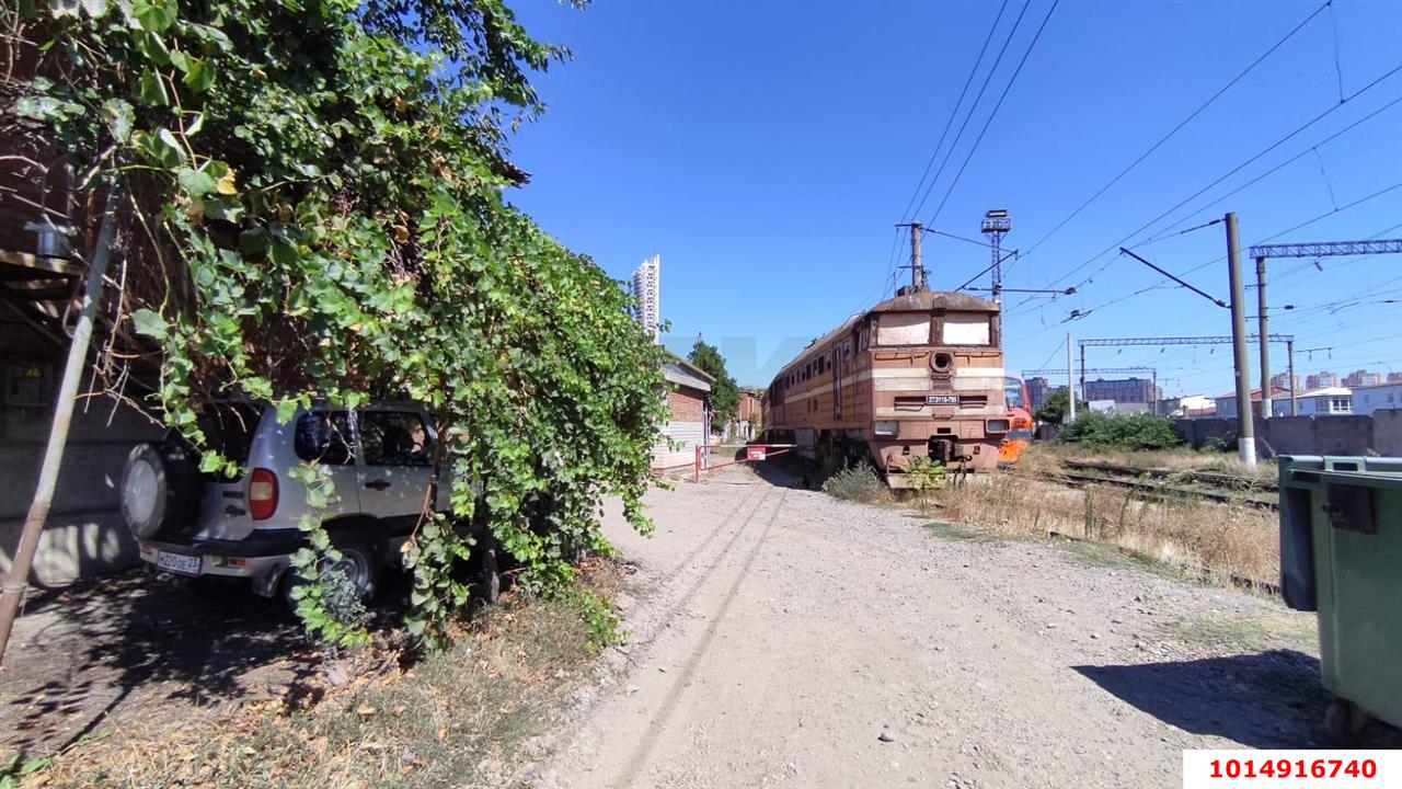 Фото №3: Гараж - Краснодар, Центральный внутригородской округ, Покровка, мкр. Центральный, ул. Радио, 1/1