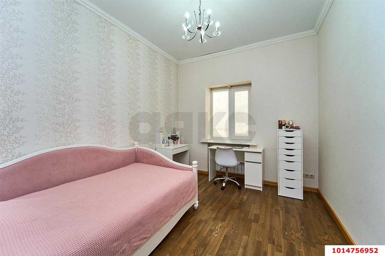 Фото №9: Дом 240&nbsp;м² + 4&nbsp;сот., 2&nbsp;эт. - Краснодар, Прикубанский внутригородской округ, мкр. Фестивальный, ул. Передерия