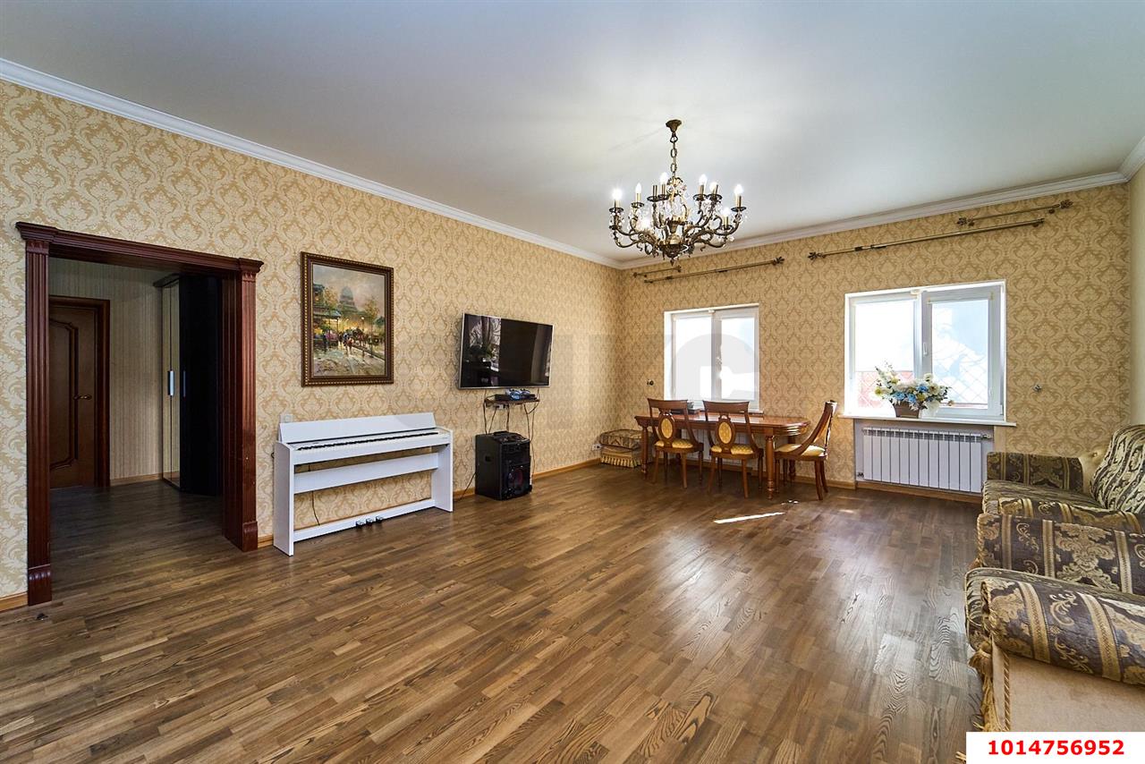 Фото №5: Дом 240&nbsp;м² + 4&nbsp;сот., 2&nbsp;эт. - Краснодар, Прикубанский внутригородской округ, мкр. Фестивальный, ул. Передерия