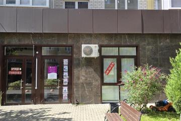 Фото №1: Торговое помещение 51&nbsp;м², 1/9&nbsp;эт. - Краснодар, мкр. Светлоград, ул. Красных Партизан, 1/4к7