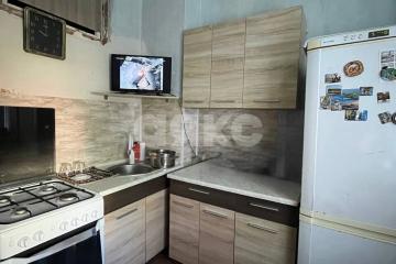 Фото №1: 3-комнатная квартира 63&nbsp;м², 2/5&nbsp;эт. - Мариуполь, р. Ильичёвский, пр-кт Ильича, 137