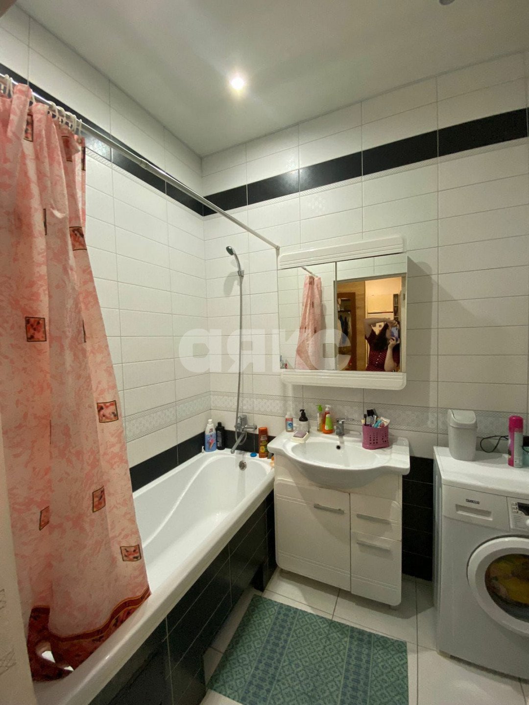 Фото №8: 3-комнатная квартира 50&nbsp;м², 2/5&nbsp;эт. - Сочи, Центральный, мкр. ЖСК Ветеран-Нагорный, ул. Вишнёвая, 18/7