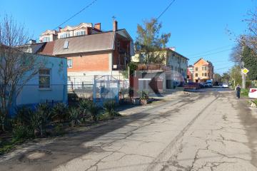 Фото №1: Дом 391&nbsp;м², 2&nbsp;эт. - Анапа, мкр. Алексеевка, ул. Ленинградская, 145