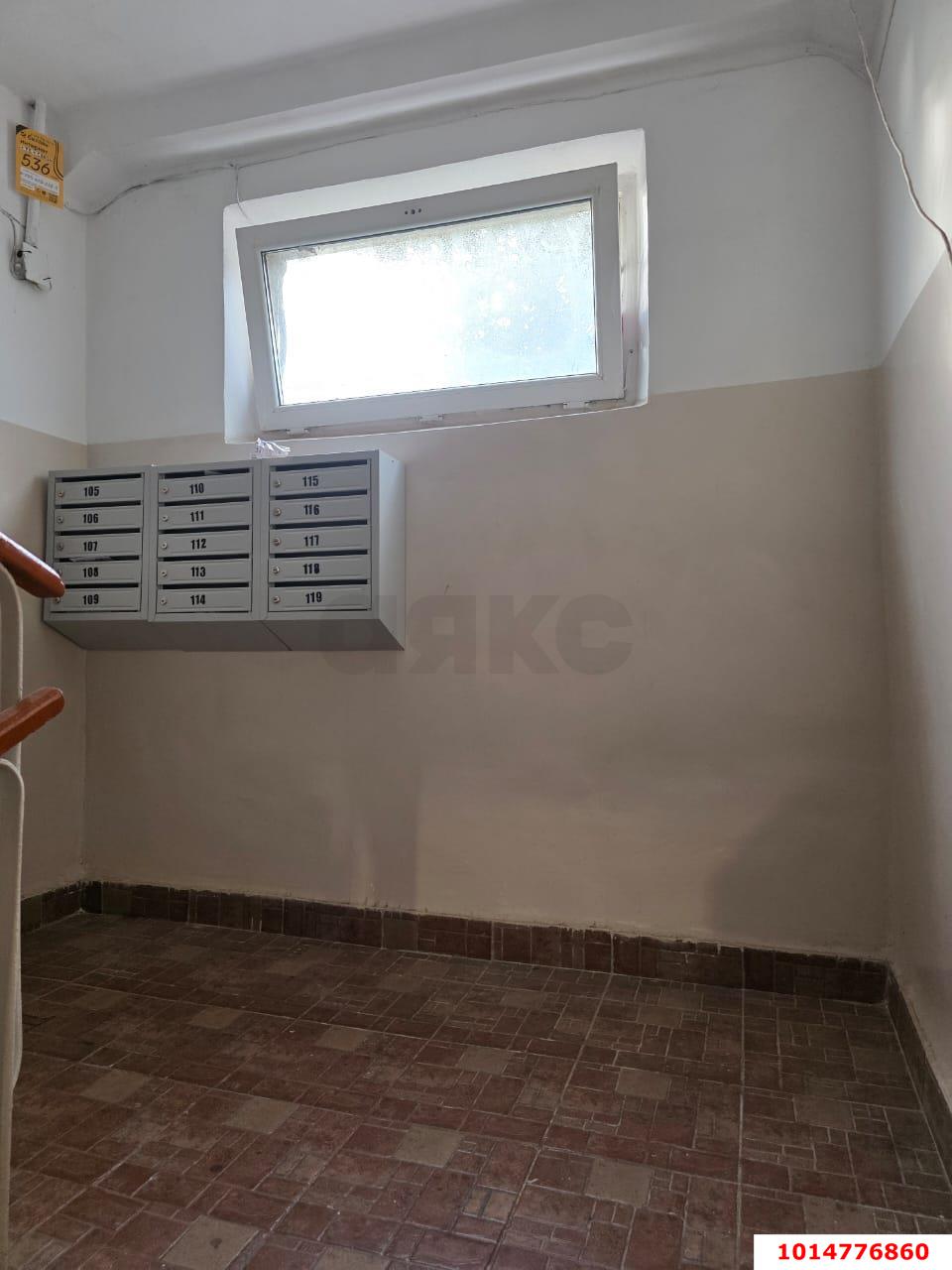 Фото №13: 3-комнатная квартира 50&nbsp;м², 2/5&nbsp;эт. - Краснодар, Прикубанский внутригородской округ, мкр. Славянский, ул. Красных Партизан, 159