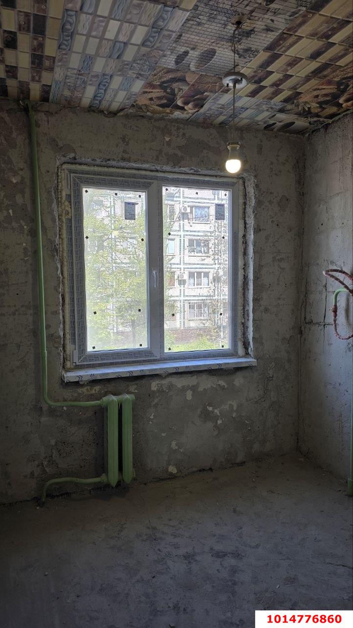 Фото №9: 3-комнатная квартира 50&nbsp;м², 2/5&nbsp;эт. - Краснодар, Прикубанский внутригородской округ, мкр. Славянский, ул. Красных Партизан, 159