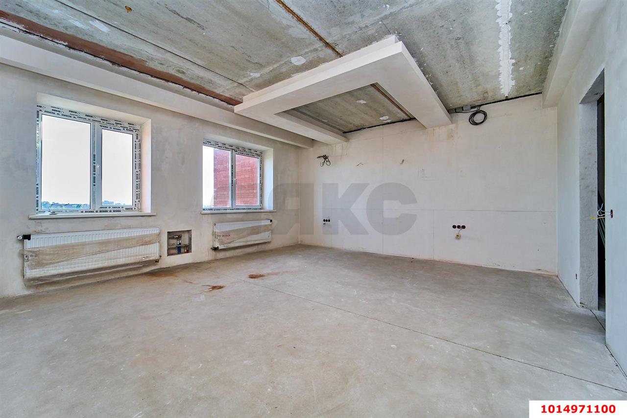 Фото №8: 3-комнатная квартира 180&nbsp;м², 5/6&nbsp;эт. - Краснодар, Центральный внутригородской округ, мкр. Дубинка, ул. КИМ, 141