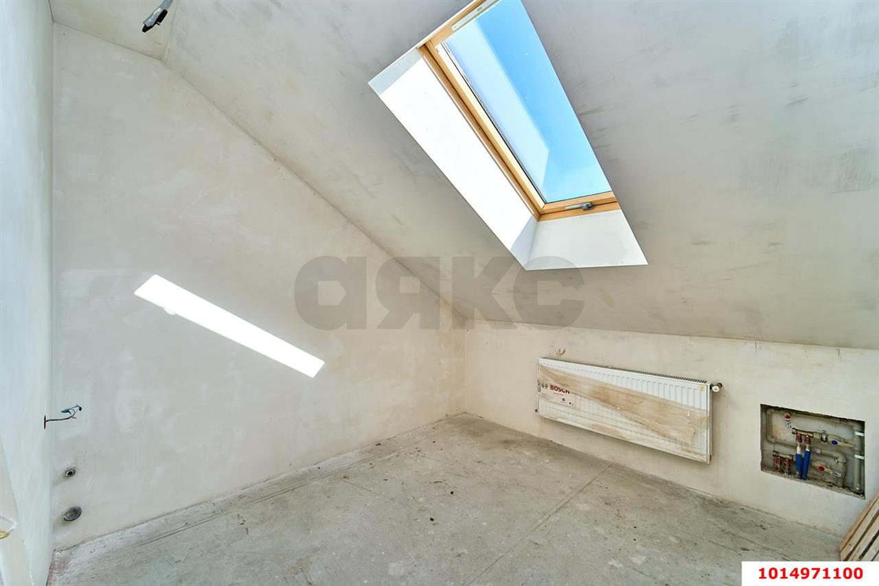 Фото №11: 3-комнатная квартира 180&nbsp;м², 5/6&nbsp;эт. - Краснодар, Центральный внутригородской округ, мкр. Дубинка, ул. КИМ, 141