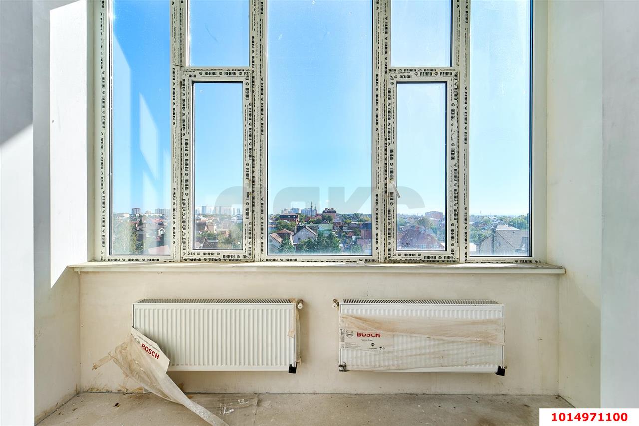 Фото №1: 3-комнатная квартира 180&nbsp;м², 5/6&nbsp;эт. - Краснодар, Центральный внутригородской округ, мкр. Дубинка, ул. КИМ, 141