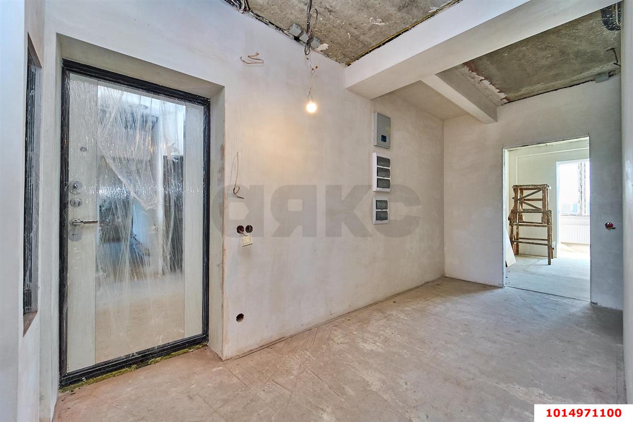 Фото №4: 3-комнатная квартира 180&nbsp;м², 5/6&nbsp;эт. - Краснодар, Центральный внутригородской округ, мкр. Дубинка, ул. КИМ, 141