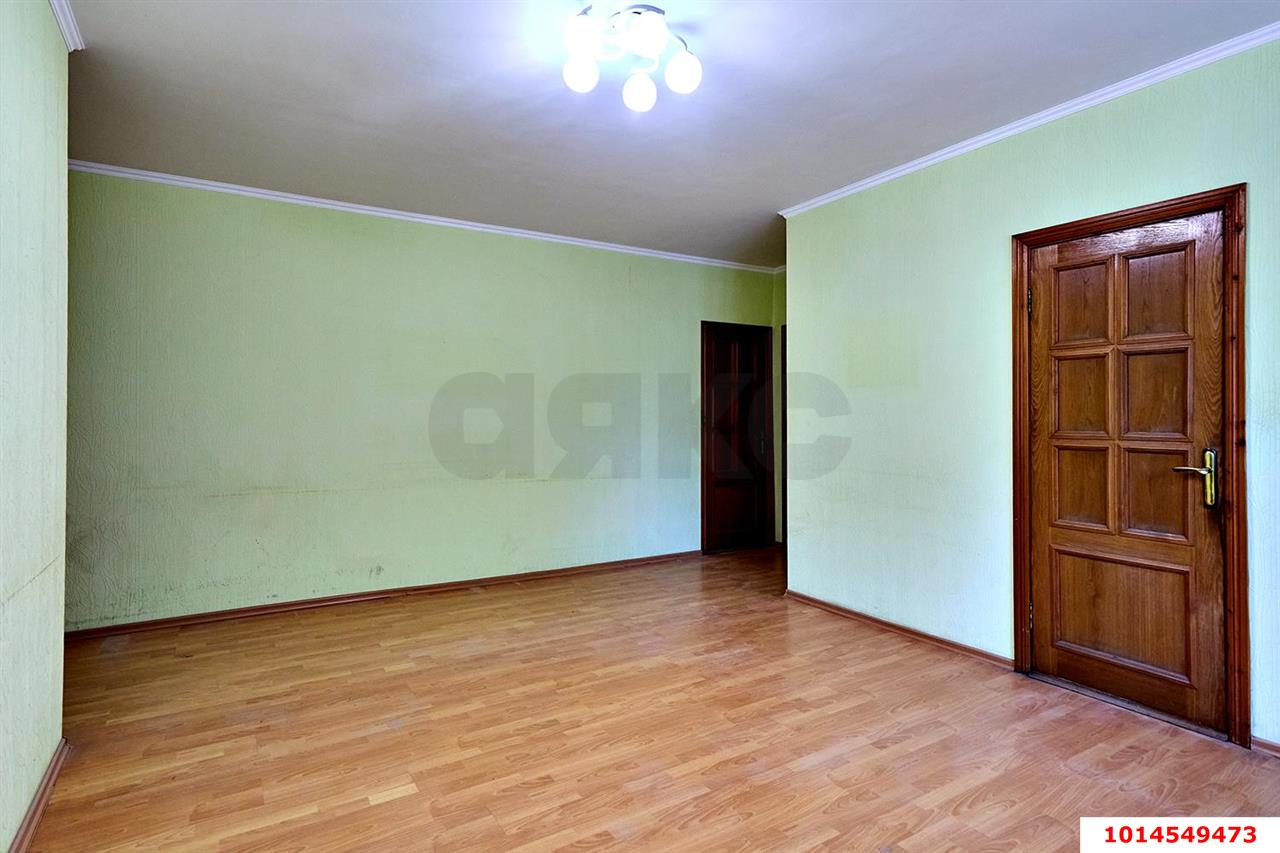 Фото №3: 3-комнатная квартира 58&nbsp;м², 1/9&nbsp;эт. - Краснодар, Центральный внутригородской округ, Черёмушки, мкр. Дубинка, пр-д 2-й  Айвазовского, 14