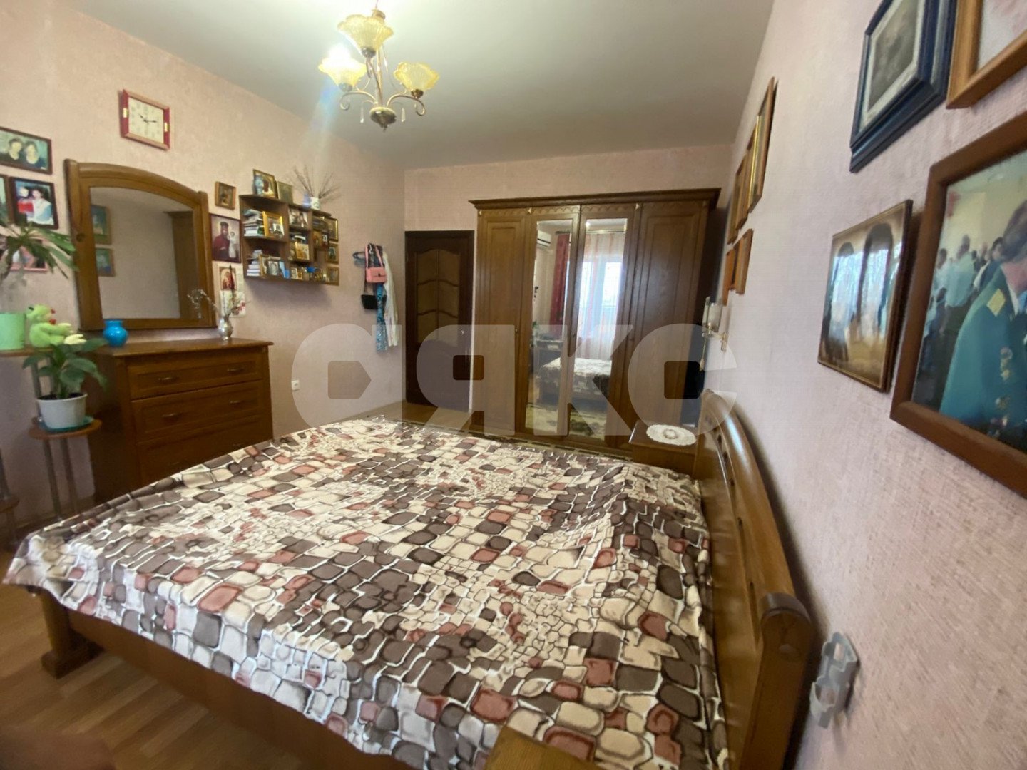 Фото №31: 4-комнатная квартира 97&nbsp;м², 2/9&nbsp;эт. - Геленджик, мкр. Южный, ул. Жуковского, 18