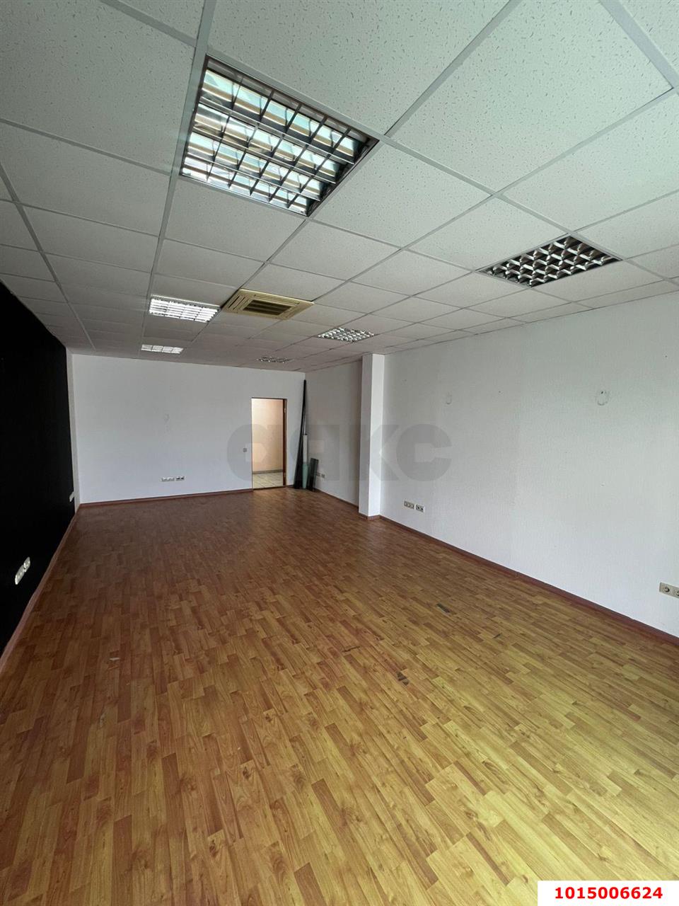 Фото №4: Офисное помещение 400&nbsp;м², 3/5&nbsp;эт. - Краснодар, Карасунский внутригородской округ, мкр. Черёмушки, ул. Новороссийская, 102/7
