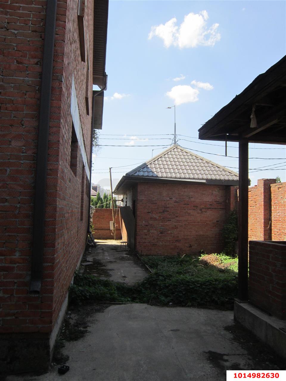 Фото №6: Дом 359&nbsp;м² + 4&nbsp;сот., 3&nbsp;эт. - Краснодар, Прикубанский внутригородской округ, мкр. Плодородный-2, ул. Исакиевская, 18