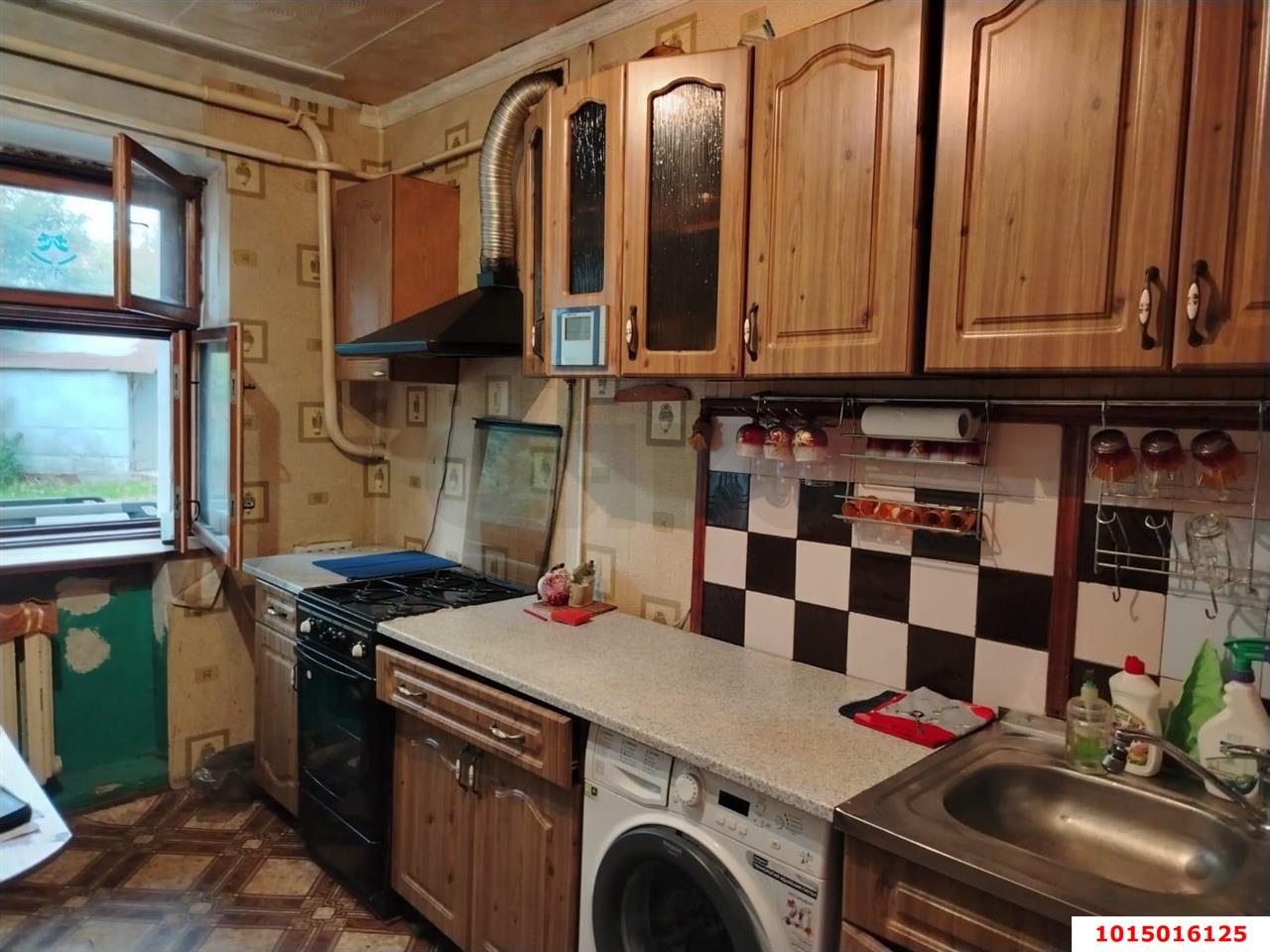 Фото №3: 3-комнатная квартира 64&nbsp;м², 1/4&nbsp;эт. - Краснодар, Центральный внутригородской округ, мкр. Дубинка, ул. Ставропольская, 5