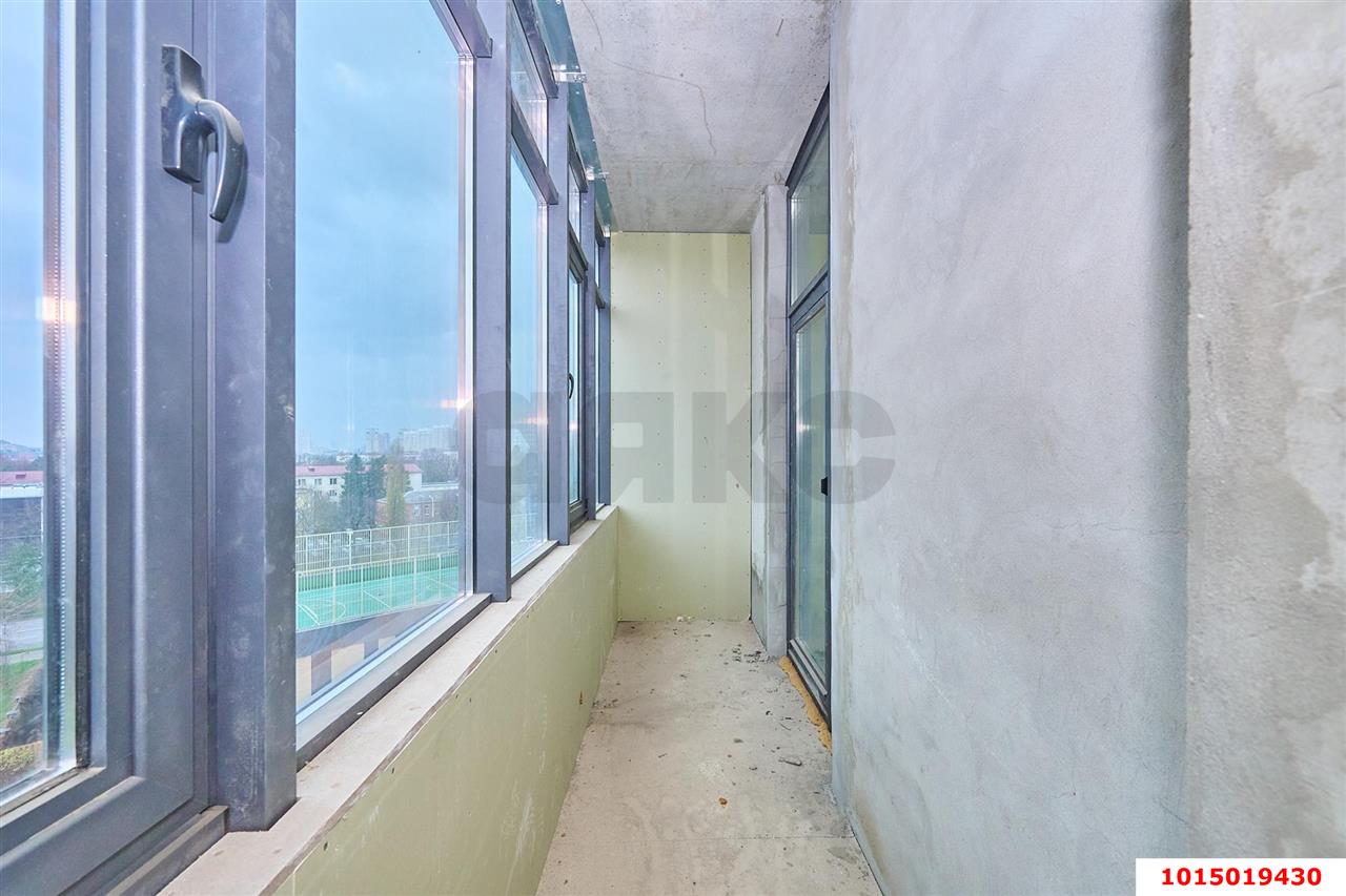 Фото №14: 2-комнатная квартира 100&nbsp;м², 6/17&nbsp;эт. - Краснодар, Центральный внутригородской округ, Завод Измерительных Приборов, мкр. ЖК Сказка, ул. имени 40-летия Победы, 15