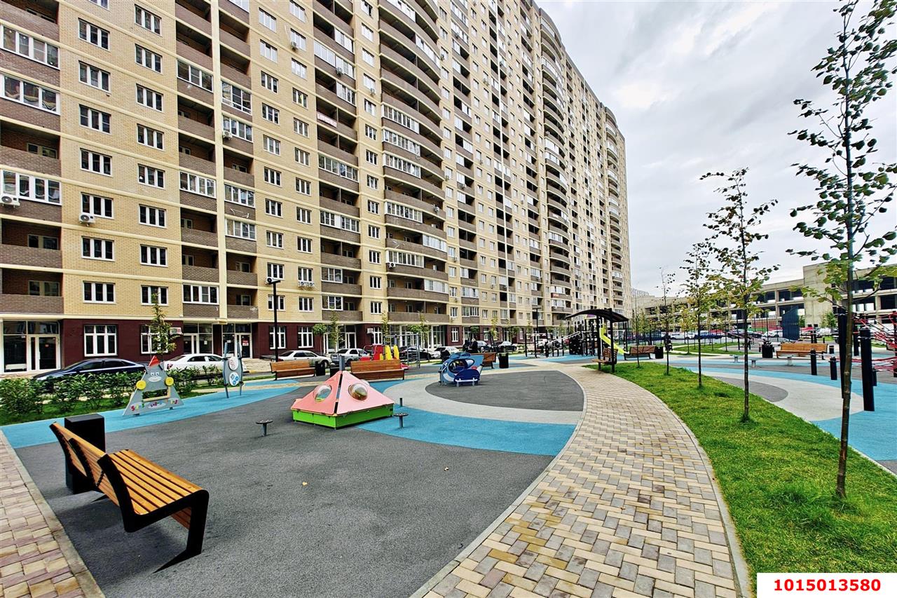 Фото №3: 1-комнатная квартира 40&nbsp;м², 16/24&nbsp;эт. - Краснодар, Прикубанский внутригородской округ, Прикубанский внутригородской округ, ЖК Лучший, ЖК Лучший, имени Петра Метальникова, мкр. имени Петра Метальникова, ул. Петра Метальникова, 36