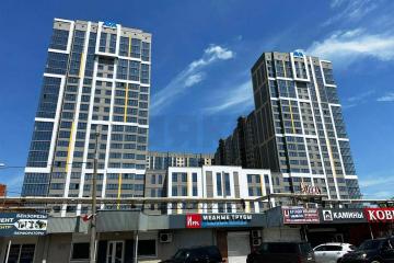 Фото №1: 1-комнатная квартира 34 м², 8/22 эт. - Краснодар, мкр. ЖК Урал, ул. Уральская, 87/7