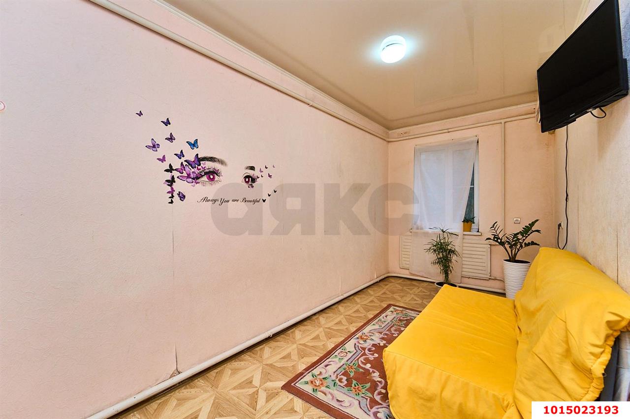 Фото №10: 3-комнатная квартира 76&nbsp;м², 2/2&nbsp;эт. - Краснодар, Центральный внутригородской округ, мкр. Центральный, пр-д 1-й  Ломоносова, 1