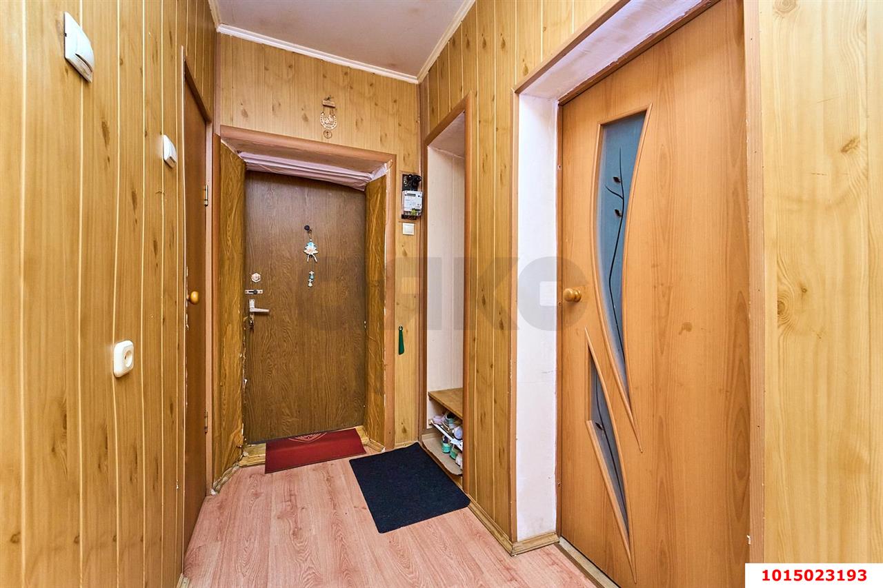 Фото №4: 3-комнатная квартира 76&nbsp;м², 2/2&nbsp;эт. - Краснодар, Центральный внутригородской округ, мкр. Центральный, пр-д 1-й  Ломоносова, 1