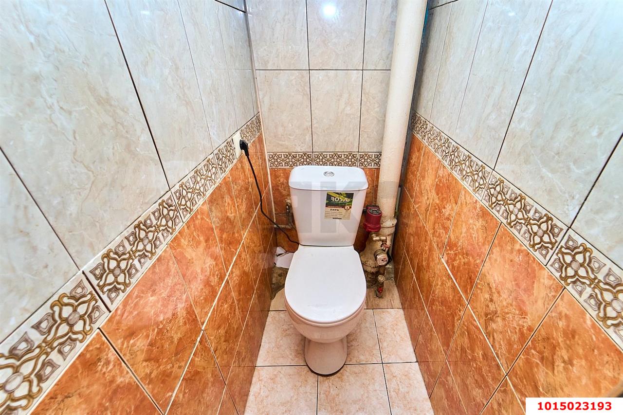Фото №6: 3-комнатная квартира 76&nbsp;м², 2/2&nbsp;эт. - Краснодар, Центральный внутригородской округ, мкр. Центральный, пр-д 1-й  Ломоносова, 1