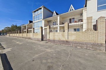 Фото №1: Коммерция 1543&nbsp;м², 3/3&nbsp;эт. - Ялта, пер. Курортный