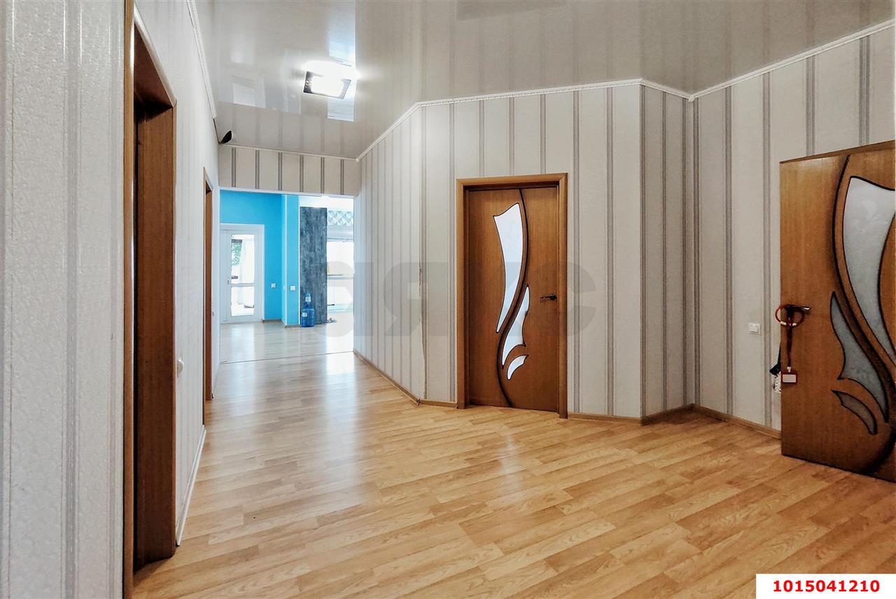 Фото №4: Дом 142&nbsp;м² + 8&nbsp;сот., 1&nbsp;эт. - Знаменский, мкр. Карасунский внутригородской округ, ул. Виноградная, 59