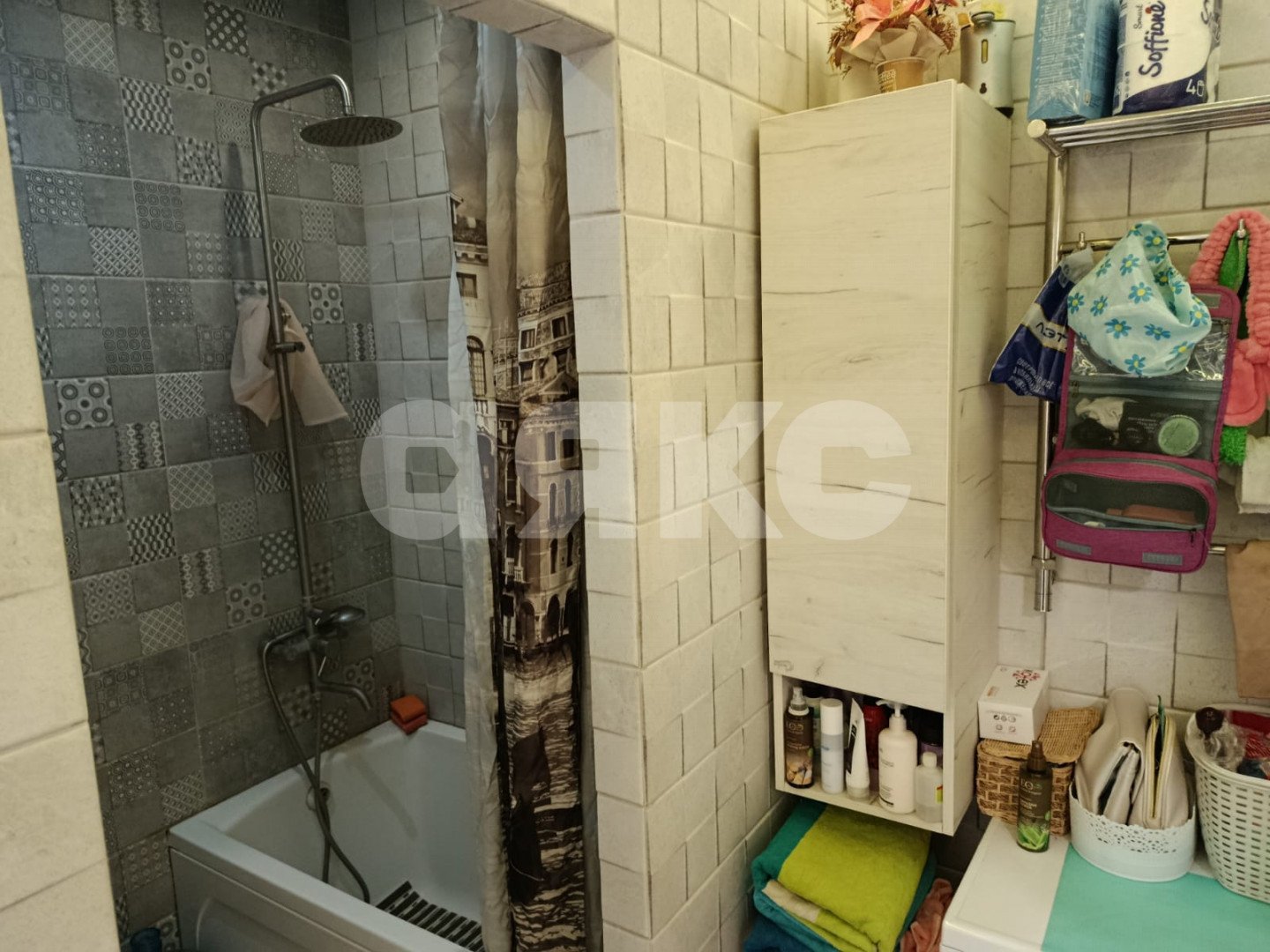 Фото №7: 2-комнатная квартира 60&nbsp;м², 8/9&nbsp;эт. - Геленджик, мкр. Южный, ул. Прасковеевская, 21