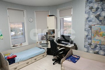 Фото №1: 2-комнатная квартира 60&nbsp;м², 8/9&nbsp;эт. - Геленджик, мкр. Южный, ул. Прасковеевская, 21