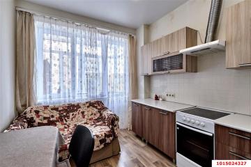 Фото №1: 1-комнатная квартира 31&nbsp;м², 4/6&nbsp;эт. - Краснодар, мкр. Краевая Клиническая Больница, ул. 1 Мая, 278