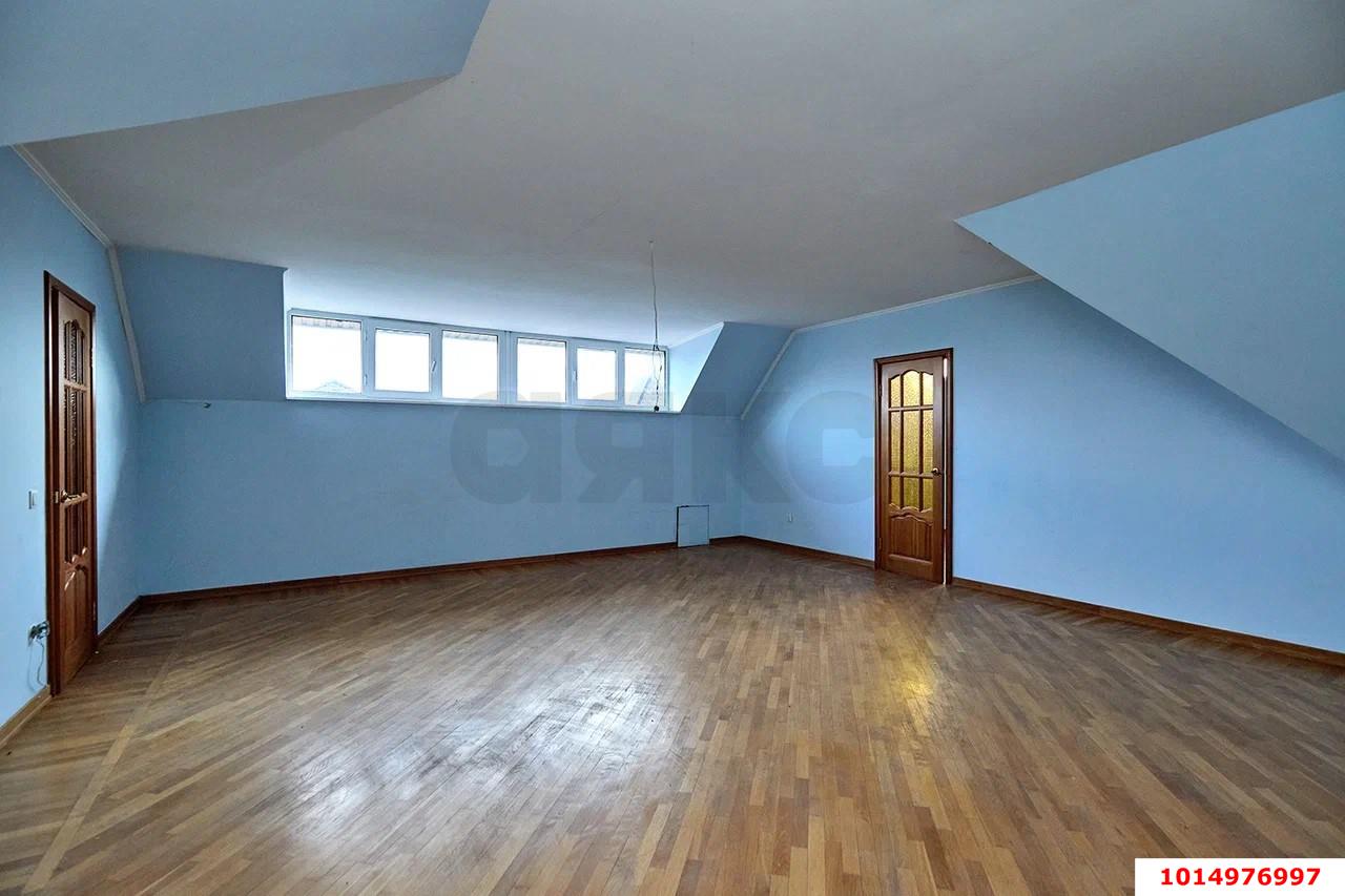 Фото №10: Дом 580&nbsp;м² + 6&nbsp;сот., 3&nbsp;эт. - Краснодар, Прикубанский внутригородской округ, Калинино, мкр. Завод Радиоизмерительных Приборов, ул. имени Е.Д. Фелицына, 50