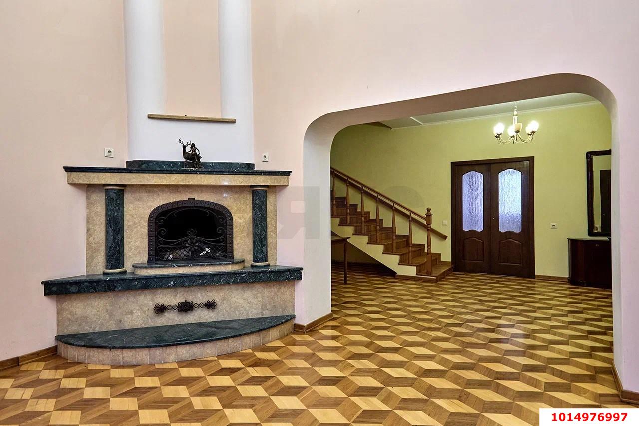 Фото №4: Дом 580&nbsp;м² + 6&nbsp;сот., 3&nbsp;эт. - Краснодар, Прикубанский внутригородской округ, Калинино, мкр. Завод Радиоизмерительных Приборов, ул. имени Е.Д. Фелицына, 50