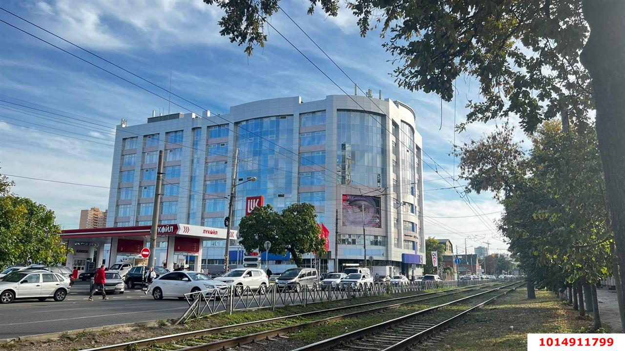 Фото №1: Офисное помещение 230&nbsp;м², 2/10&nbsp;эт. - Краснодар, Центральный внутригородской округ, мкр. Центральный, ул. Путевая, 1