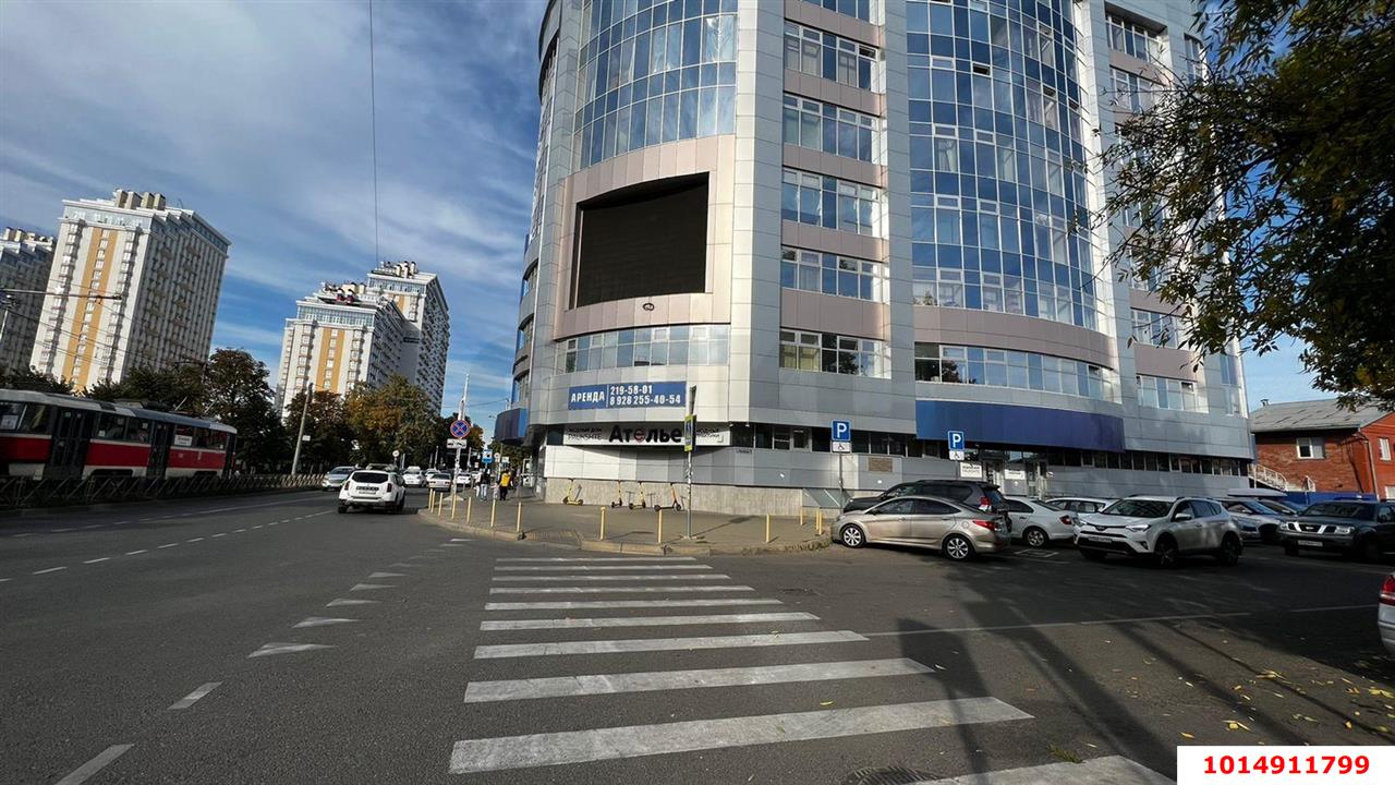 Фото №2: Офисное помещение 230&nbsp;м², 2/10&nbsp;эт. - Краснодар, Центральный внутригородской округ, мкр. Центральный, ул. Путевая, 1