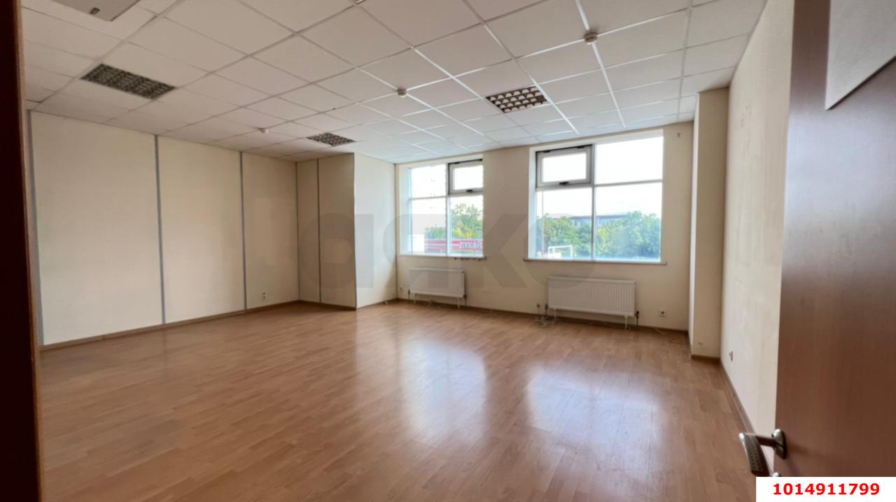 Фото №7: Офисное помещение 230&nbsp;м², 2/10&nbsp;эт. - Краснодар, Центральный внутригородской округ, мкр. Центральный, ул. Путевая, 1