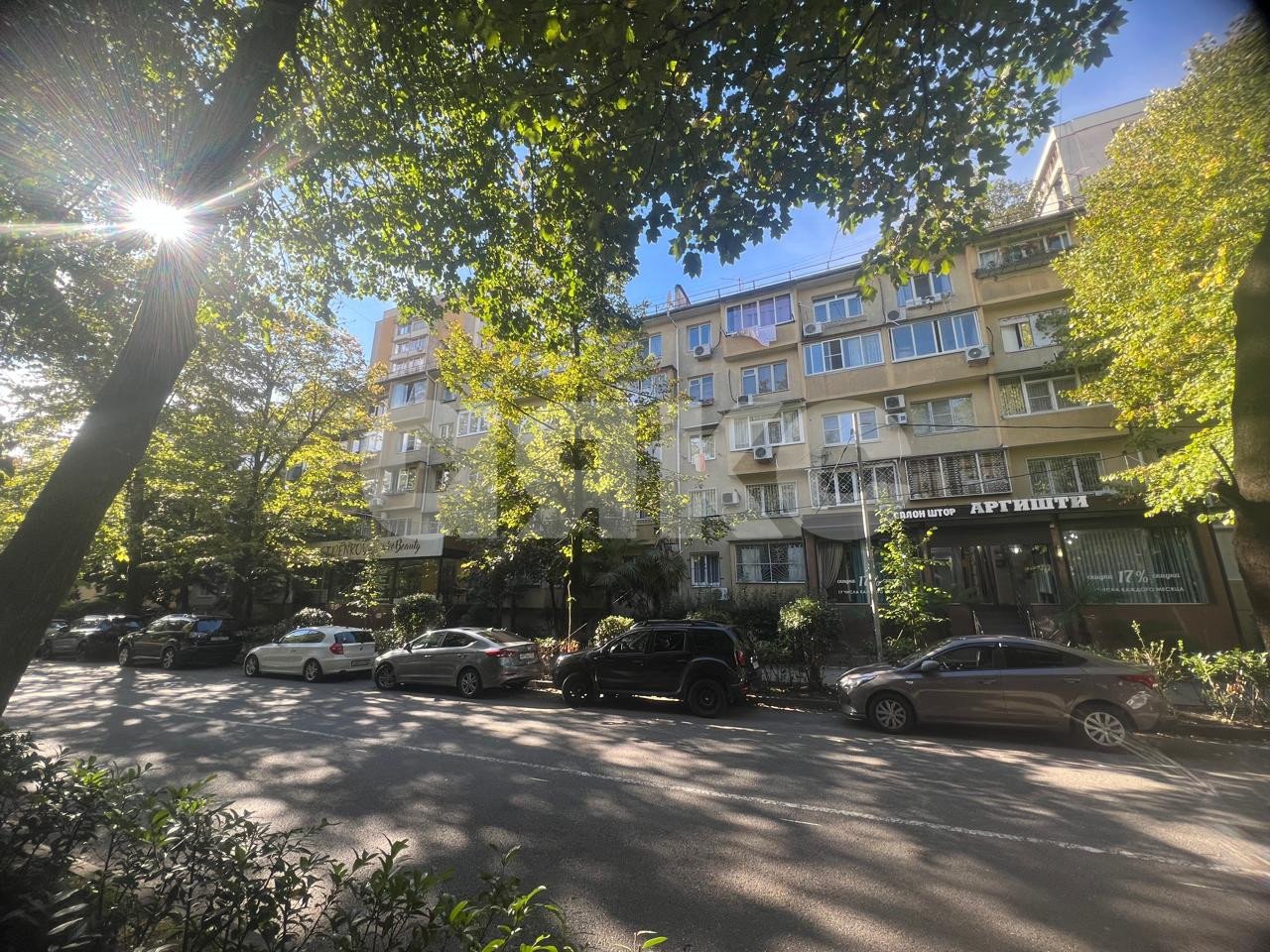 Фото №8: 3-комнатная квартира 65&nbsp;м², 3/5&nbsp;эт. - Сочи, Центральный, мкр. Гагарина, ул. Красноармейская, 15