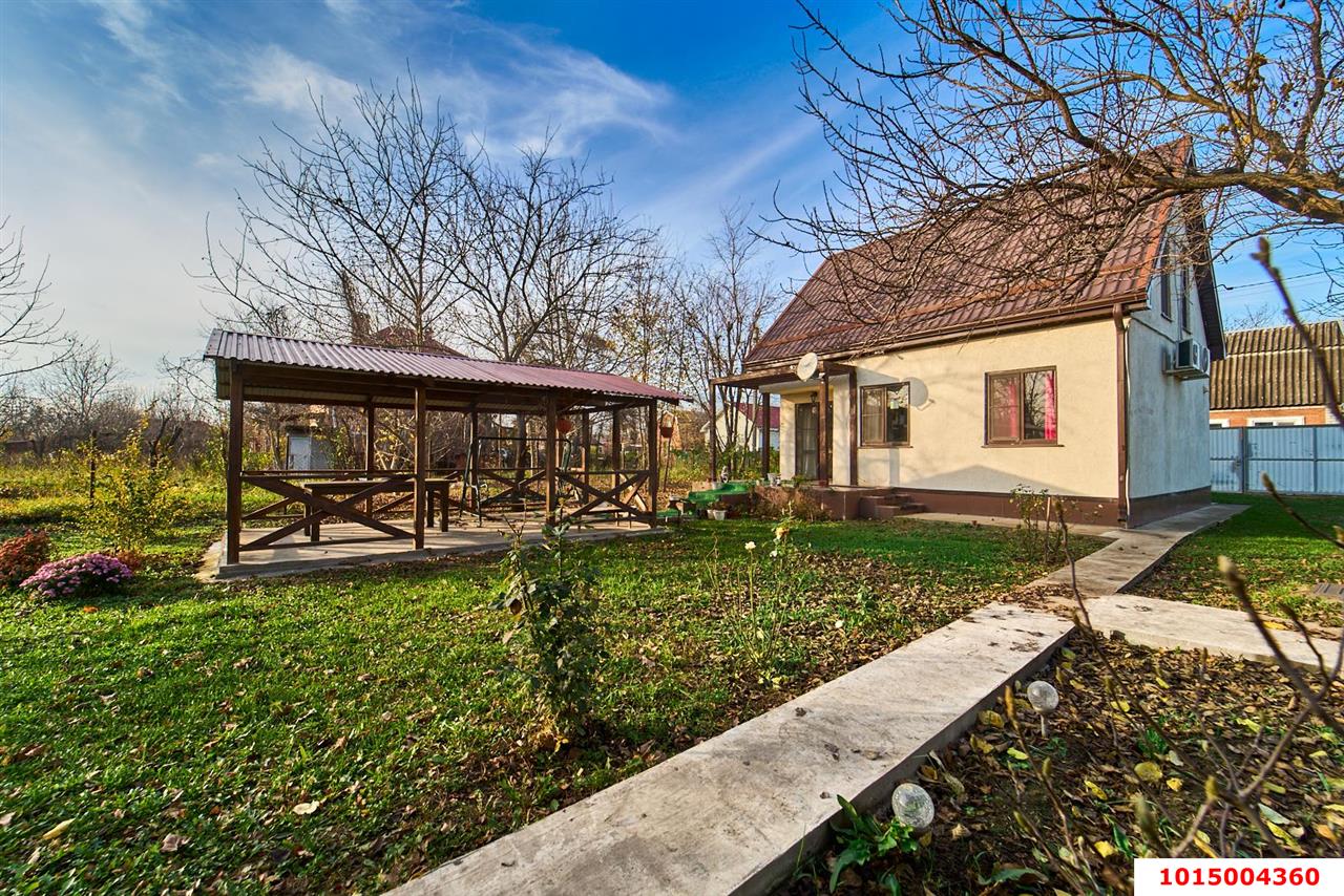 Фото №2: Дом 90&nbsp;м² + 8&nbsp;сот., 2&nbsp;эт. - СНТ Лотос, мкр. Карасунский внутригородской округ, ул. Персиковая, 13