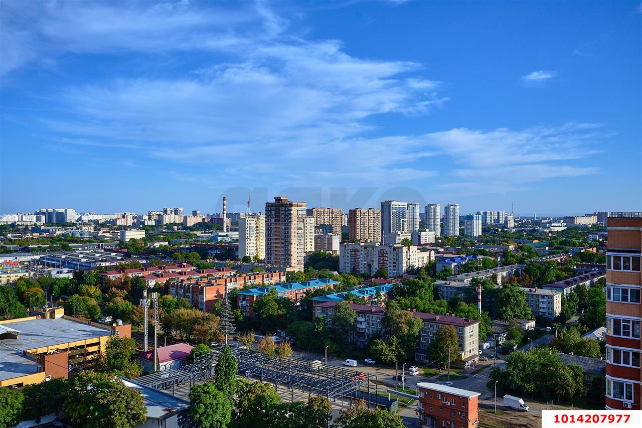 Фото №1: 1-комнатная квартира 41&nbsp;м², 18/18&nbsp;эт. - Краснодар, Прикубанский внутригородской округ, мкр. 9-й километр, пр-д Репина, 3