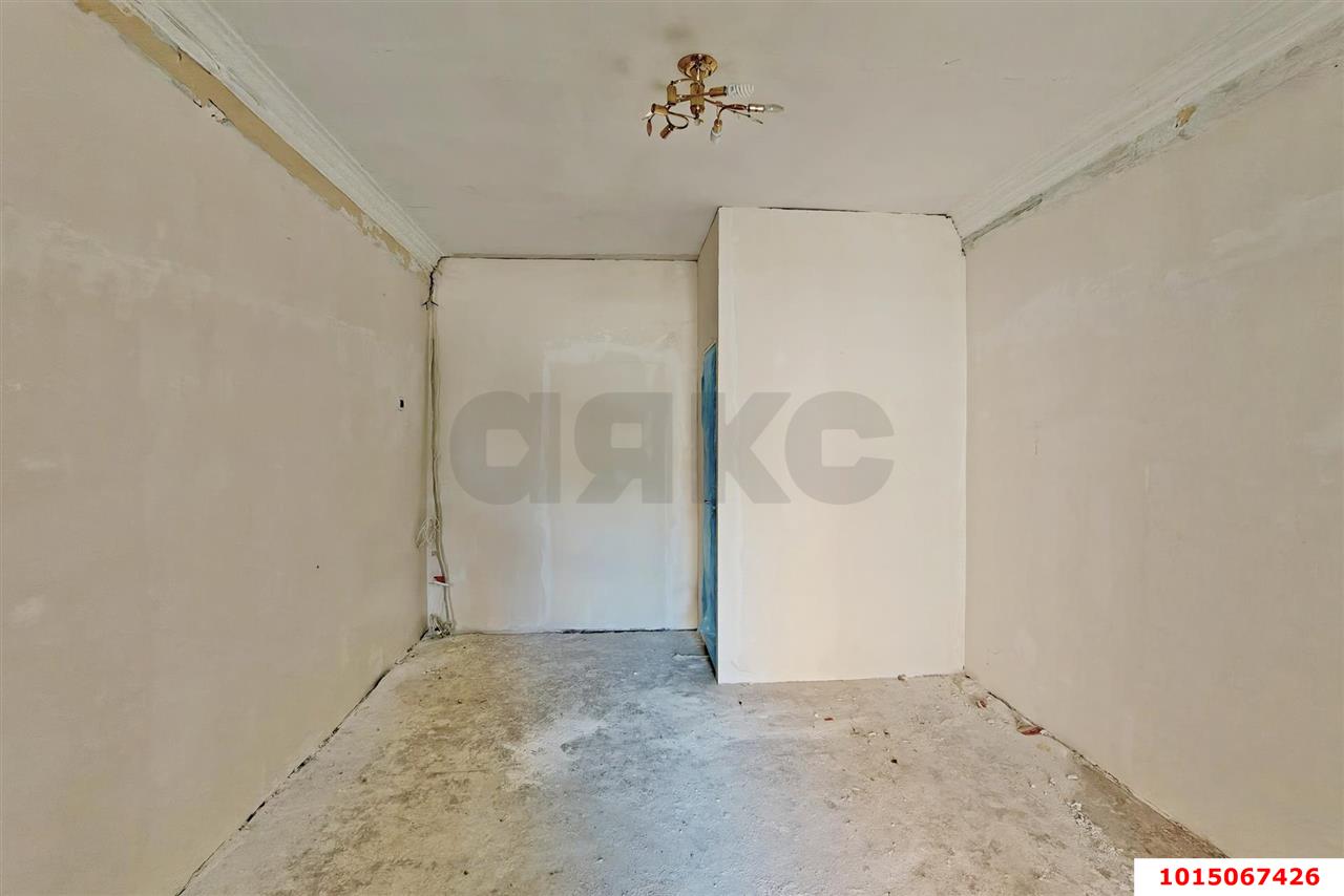 Фото №10: Торговое помещение 20&nbsp;м², 1/2&nbsp;эт. - Краснодар, Центральный внутригородской округ, мкр. Табачная Фабрика, ул. Садовая, 223