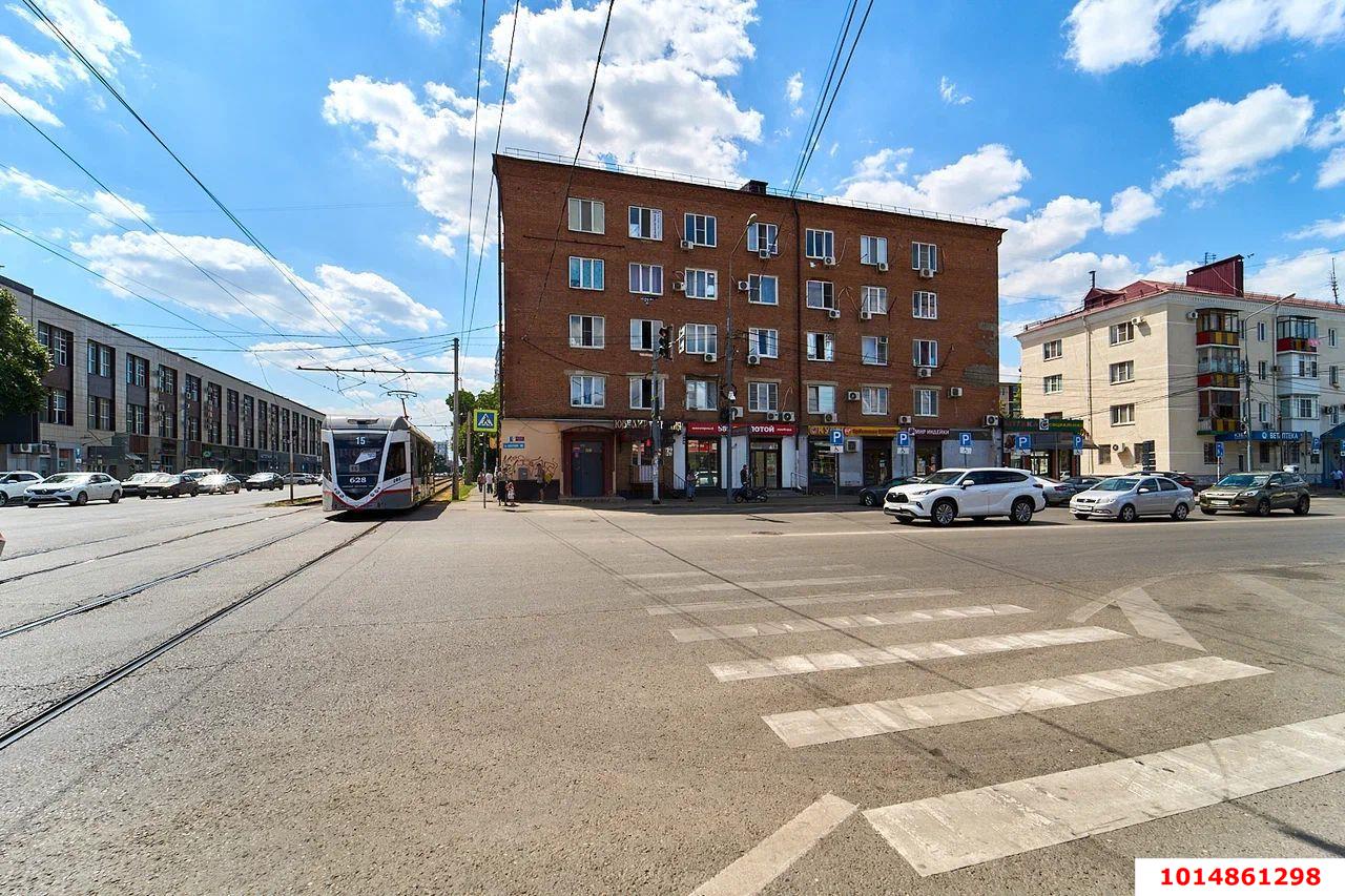 Фото №5: Комната 17&nbsp;м², 5/5&nbsp;эт. - Краснодар, Центральный внутригородской округ, мкр. Центральный, ул. Одесская, 46