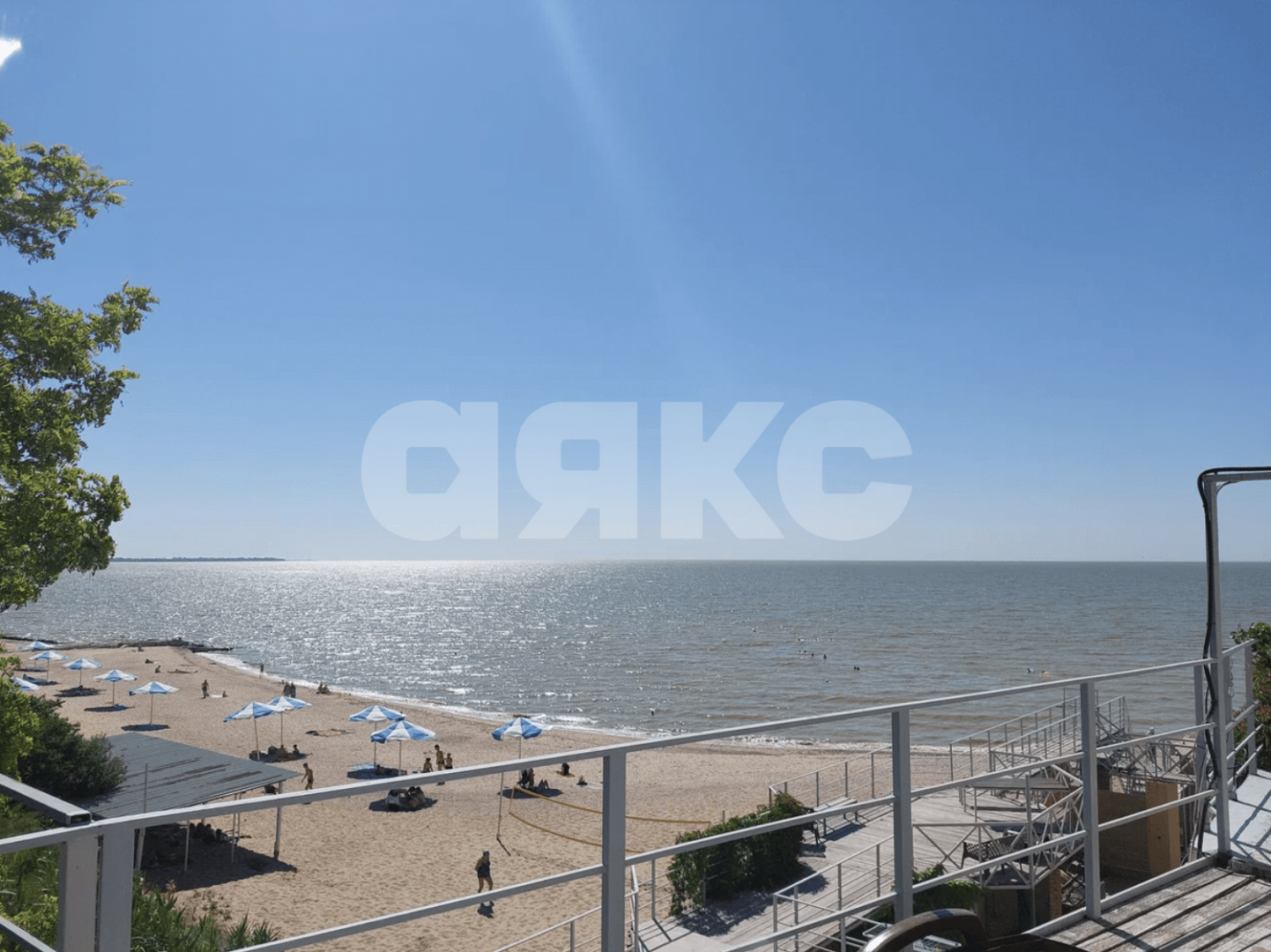 Фото №4: Коммерция 1400&nbsp;м², 1/3&nbsp;эт. - Рожок, пер. Школьный, 1Б