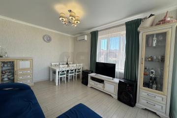 Фото №1: 2-комнатная квартира 56&nbsp;м², 10/20&nbsp;эт. - Краснодар, мкр. ЖК Губернский, ул. имени Героя Георгия Бочарникова, 14